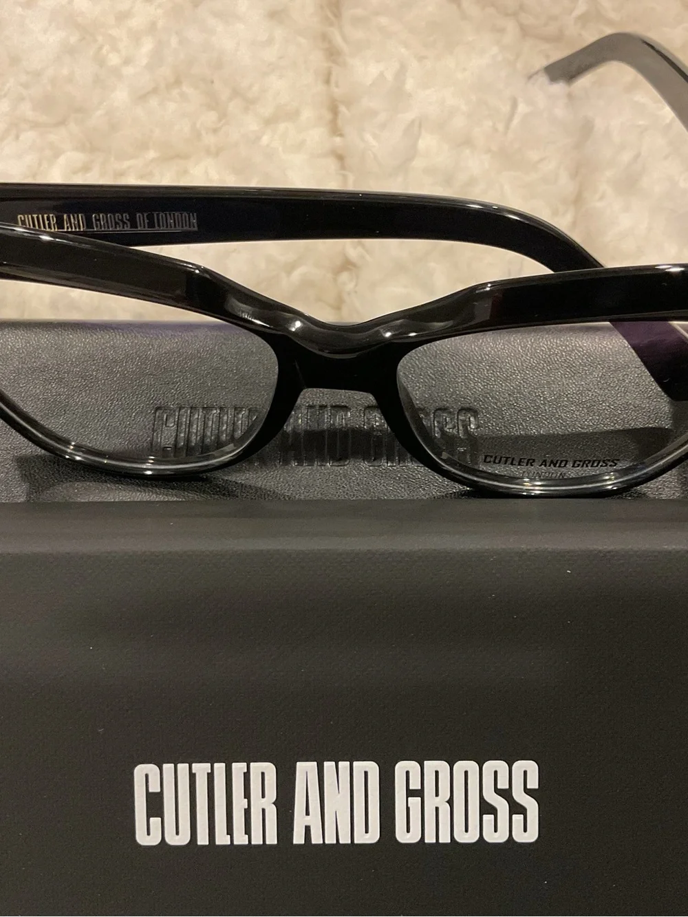 Cutler And Gross Women’s Black Cat-Eye Glasses